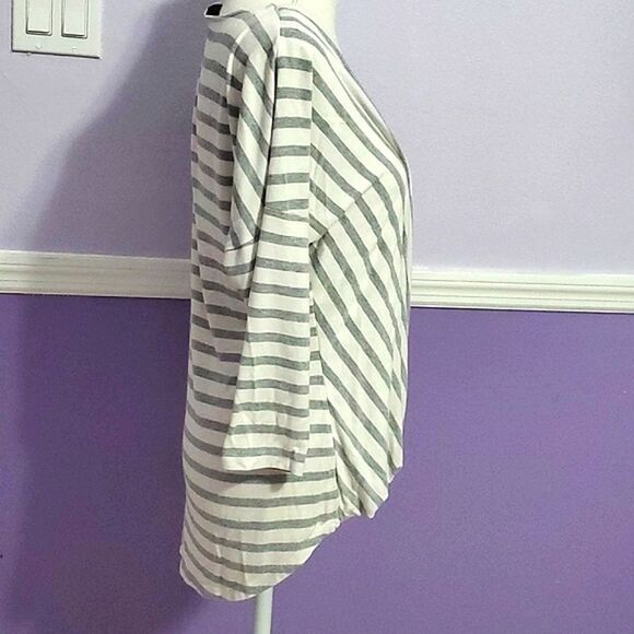 WHBM Boho Chic White & Gray Striped Cross Over Front Sweater Top - Picture 4 of 8